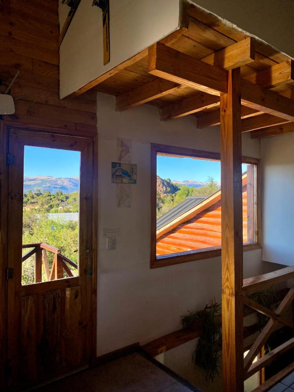 Hostel Andino Villa Pehuenia Esterno foto