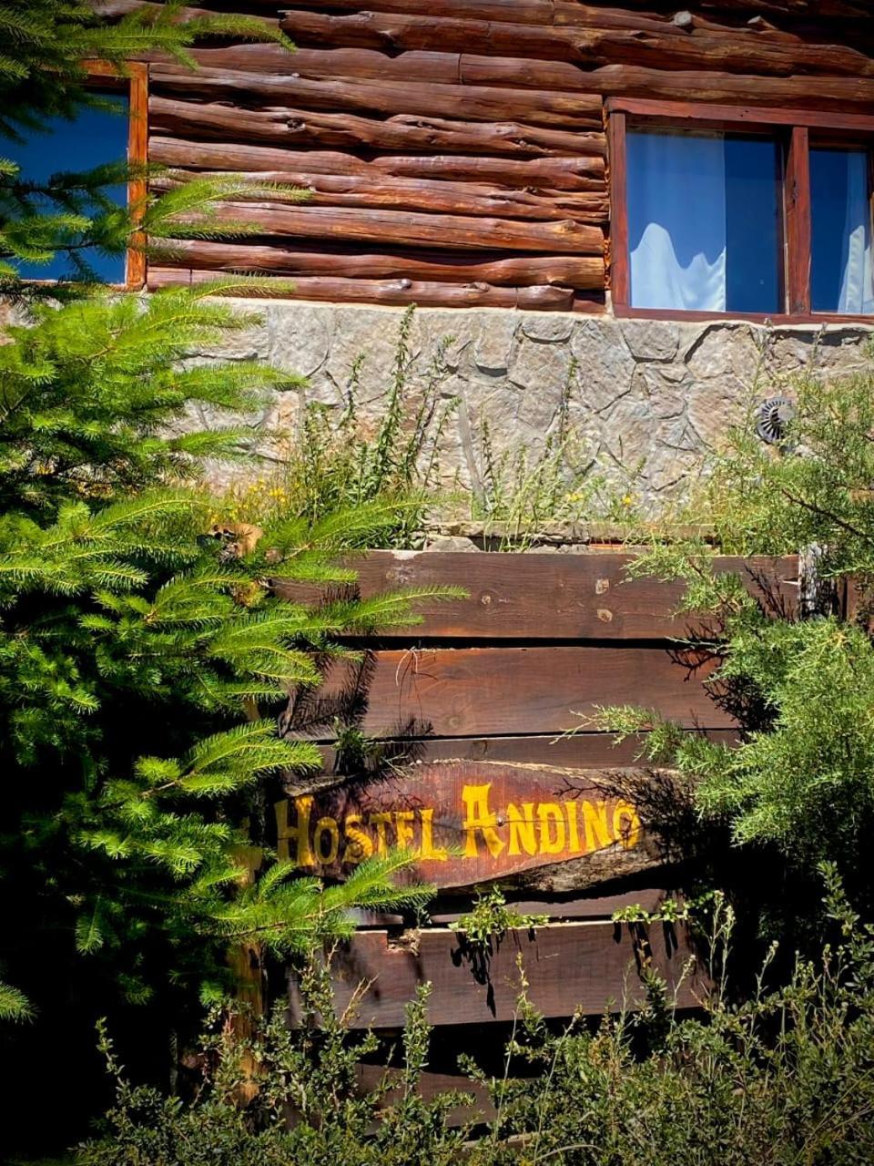 Hostel Andino Villa Pehuenia Esterno foto